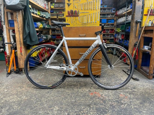 Dosnoventa Fixie