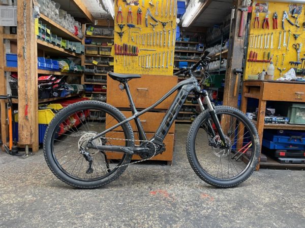 TREK powerfly4