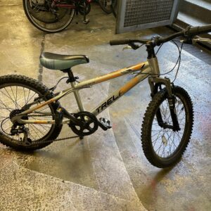 Trelago Apolon 20