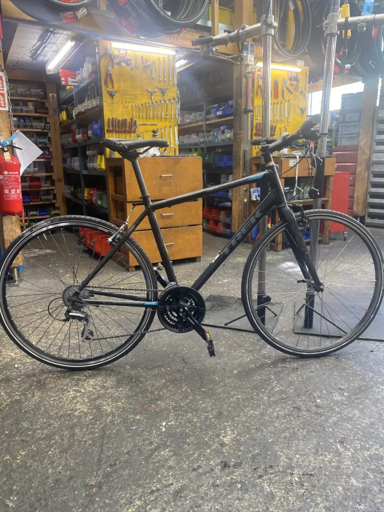 Trek FX2